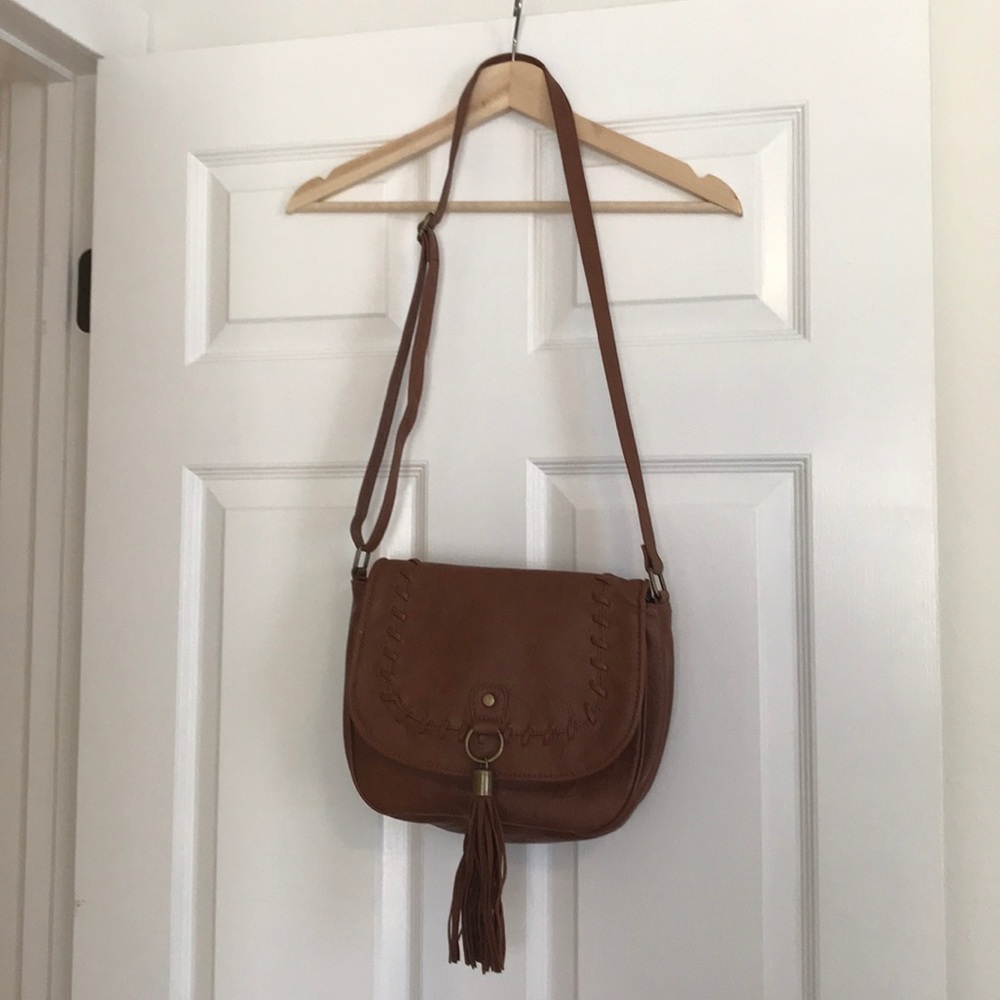 Express Medium Size Cross Body Bag